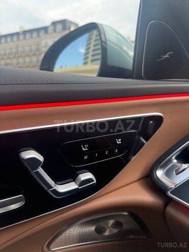 Mercedes E 350 e -9