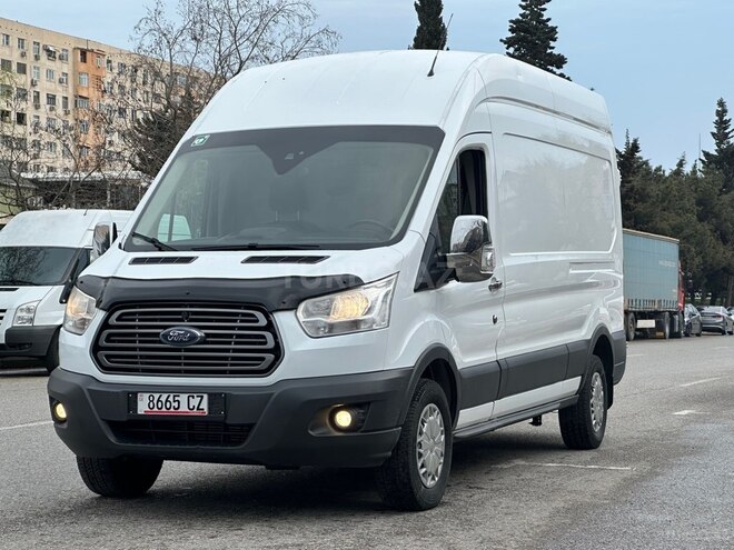 Ford Transit-3