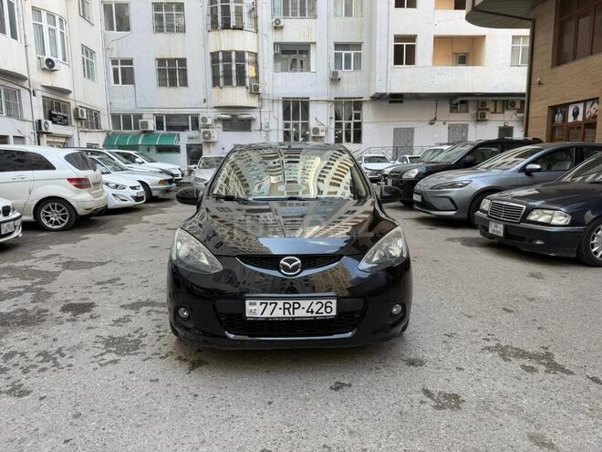 Mazda 2-1