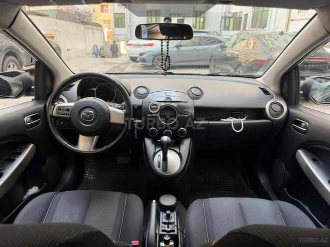 Mazda 2-6