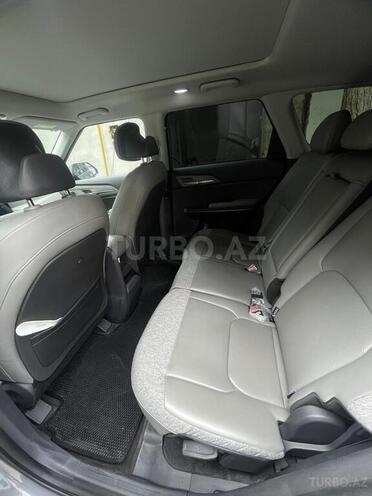 Kia EV5-4
