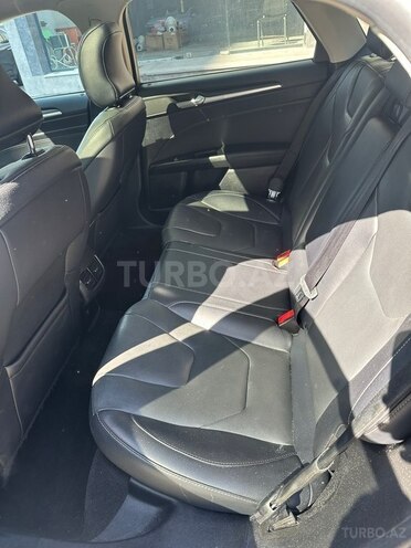 Ford Fusion (North America)-9