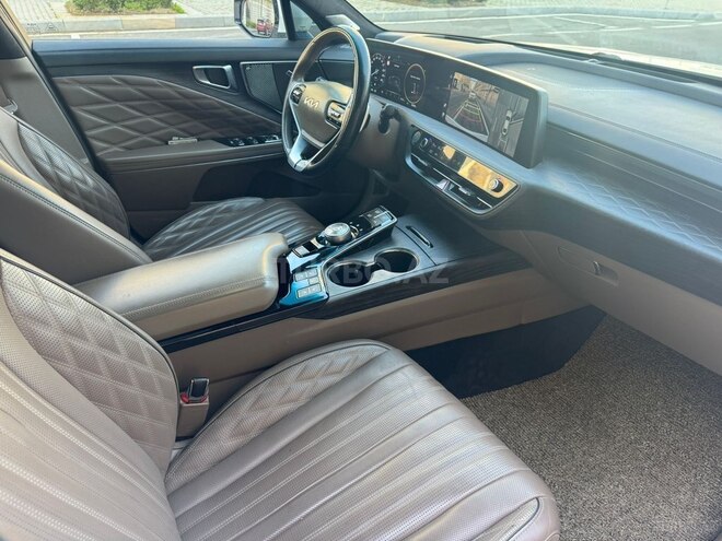 Kia K8-12