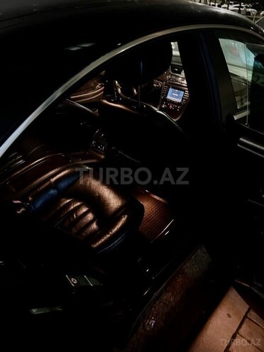 Mercedes CLS 350-9