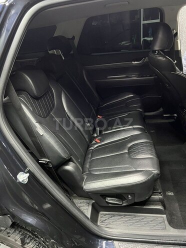 Hyundai Palisade-12