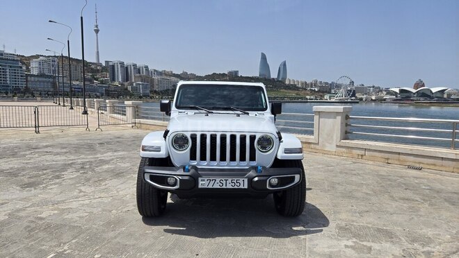 Jeep Wrangler-2