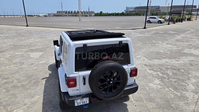 Jeep Wrangler-6