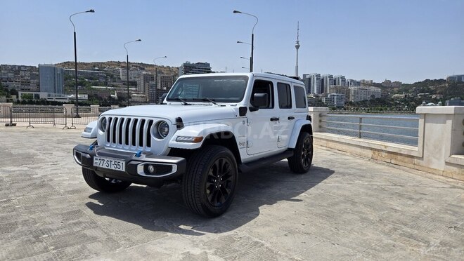 Jeep Wrangler-3
