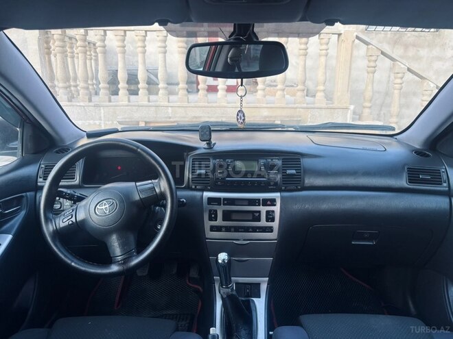 Toyota Corolla-6