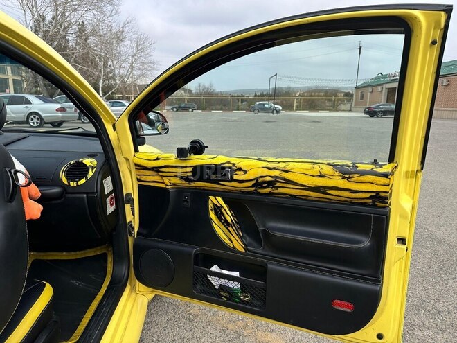 Volkswagen Beetle-6