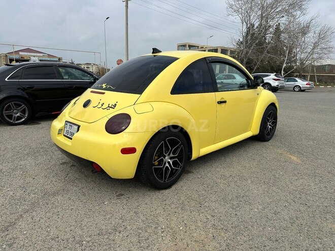 Volkswagen Beetle-10