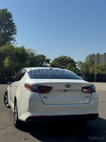 Kia K5-12