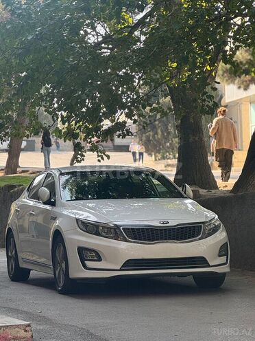 Kia K5-7