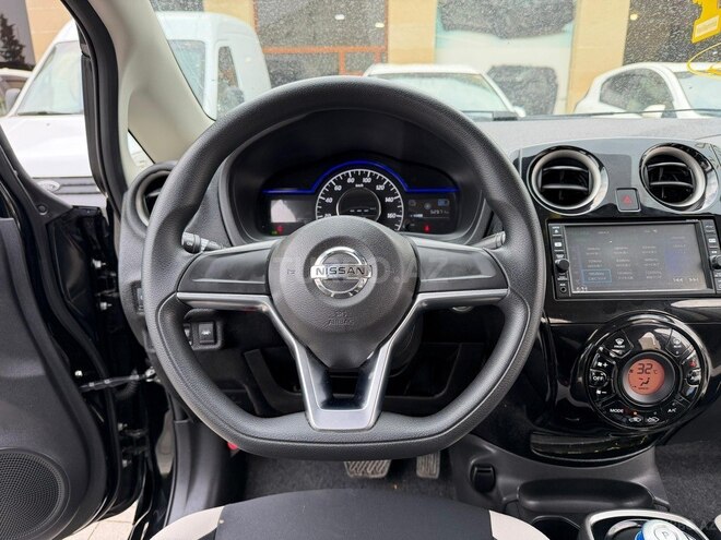 Nissan Note-10