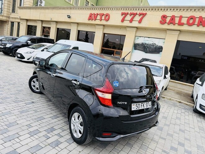 Nissan Note-8