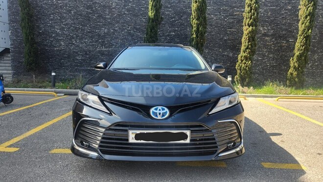 Toyota Camry-1