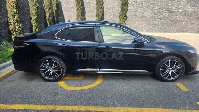 Toyota Camry-2