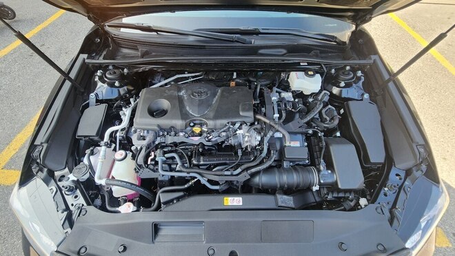 Toyota Camry-16