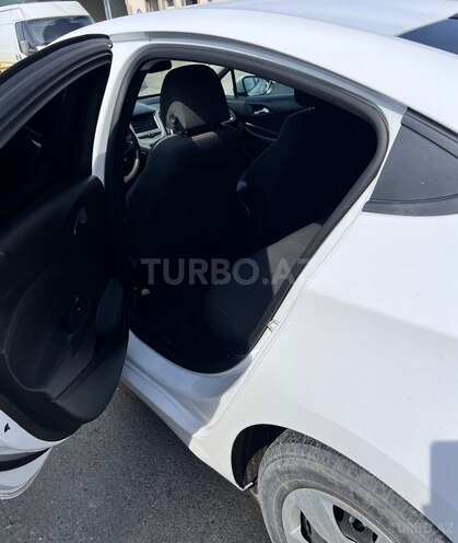 Chevrolet Cruze-8
