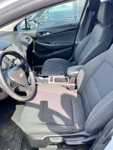 Chevrolet Cruze-7