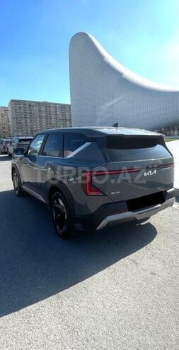 Kia EV5-9
