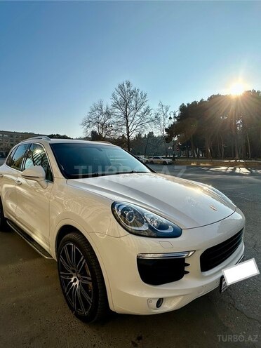 Porsche Cayenne-7