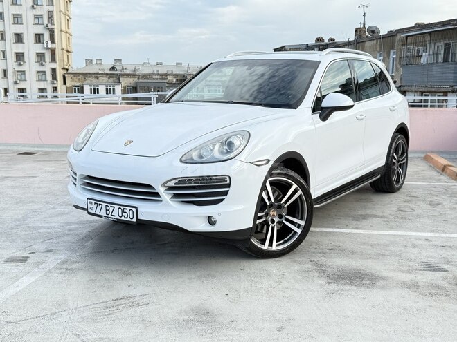 Porsche Cayenne-5