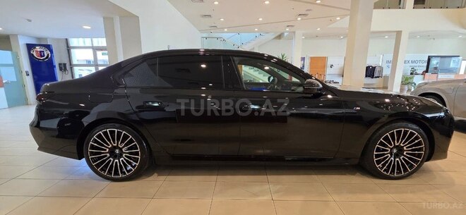 BMW 750e xDrive 2024, 14,100 km - 3.0 л - Bakı