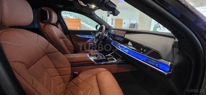 BMW 750e xDrive 2024, 14,100 km - 3.0 л - Bakı