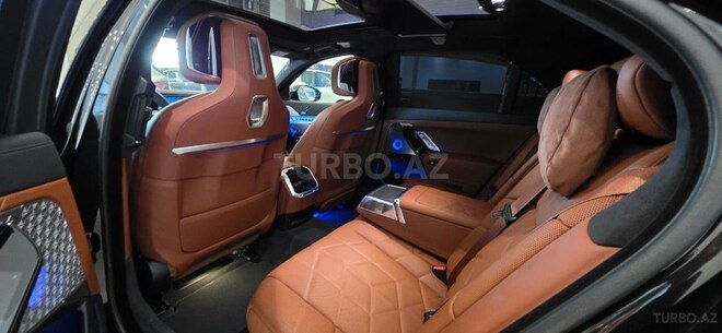 BMW 750e xDrive 2024, 14,100 km - 3.0 л - Bakı