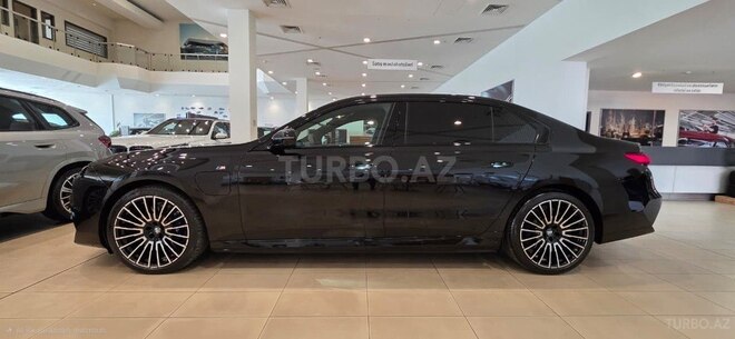 BMW 750e xDrive 2024, 14,100 km - 3.0 л - Bakı