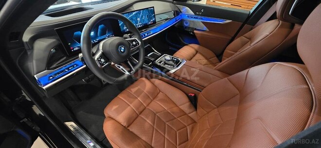 BMW 750e xDrive 2024, 14,100 km - 3.0 л - Bakı