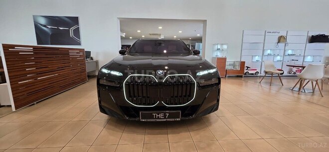 BMW 750e xDrive 2024, 14,100 km - 3.0 л - Bakı