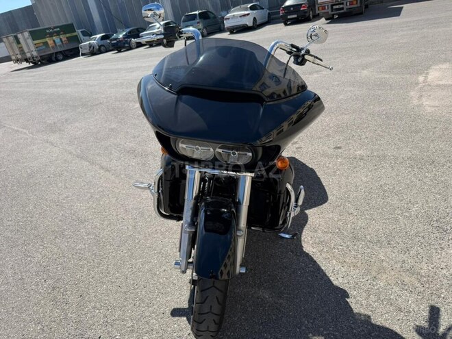 Harley-Davidson FLTRX Road Glide-1