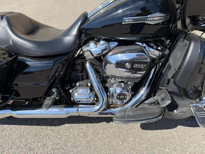 Harley-Davidson FLTRX Road Glide-3