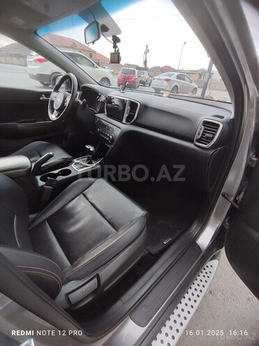 Kia Sportage-13
