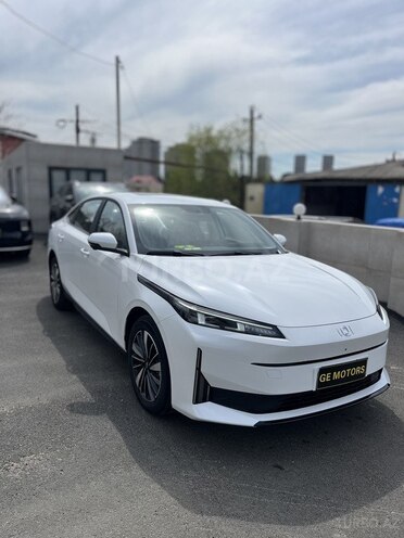 Changan Qiyuan A05-3