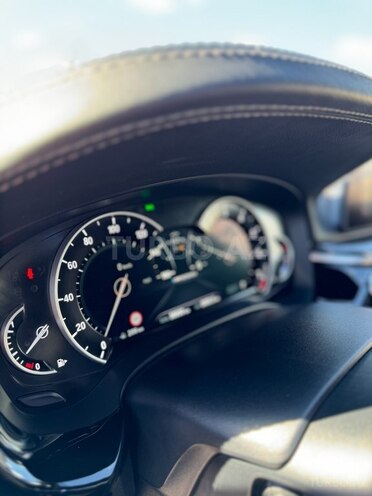 BMW 530-17