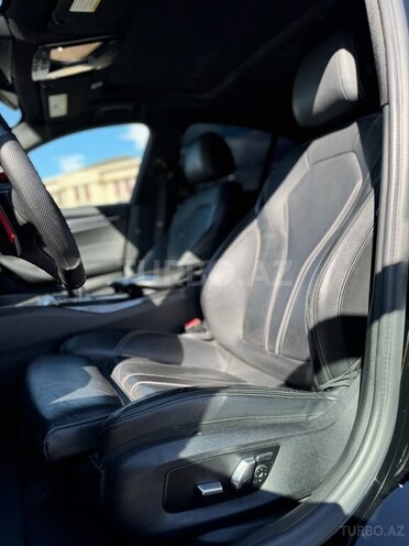 BMW 530-15