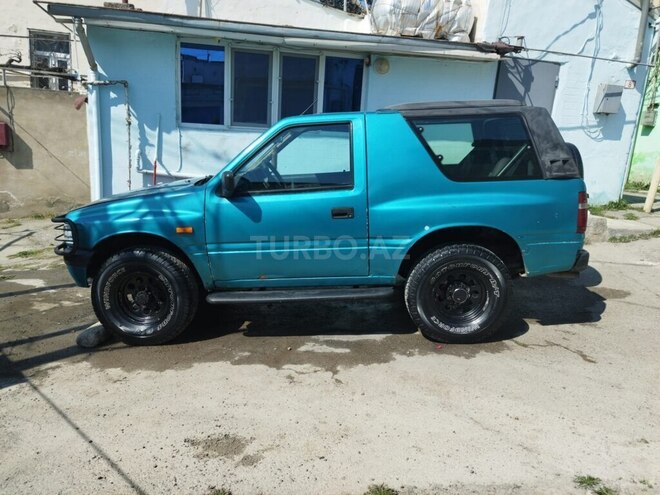 Opel Frontera-2