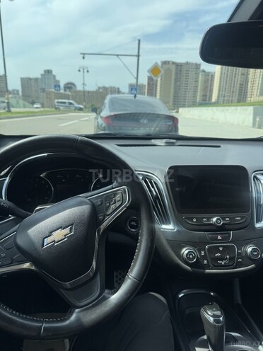 Chevrolet Malibu-12