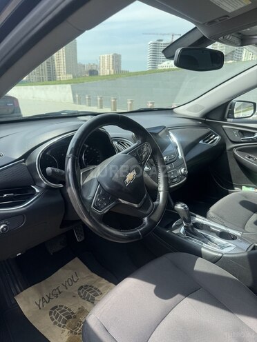 Chevrolet Malibu-10