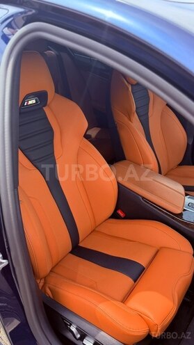 BMW 530e-7