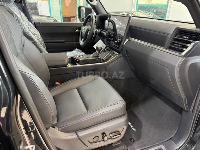 Lexus GX 550-22