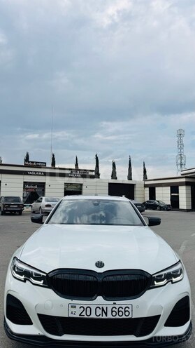 BMW 330-2