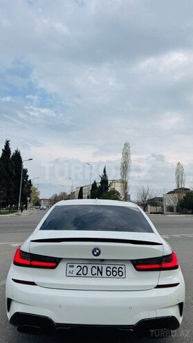 BMW 330-4
