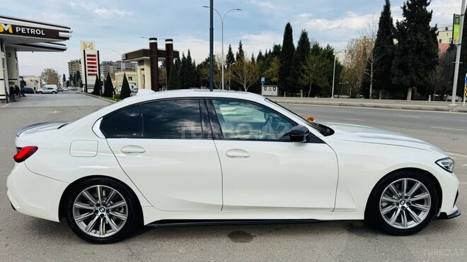 BMW 330-6