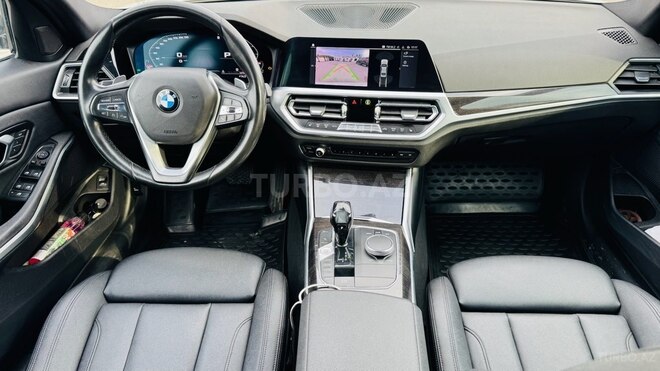 BMW 330-7