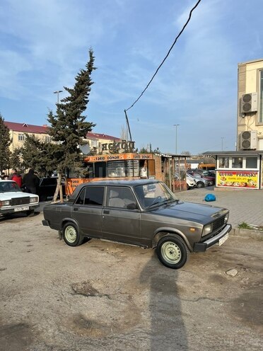 LADA (VAZ) 2105-1