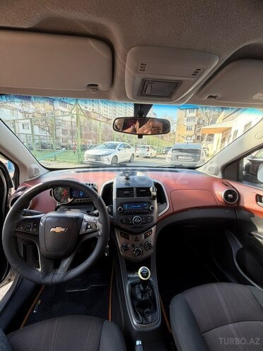 Chevrolet Aveo-2